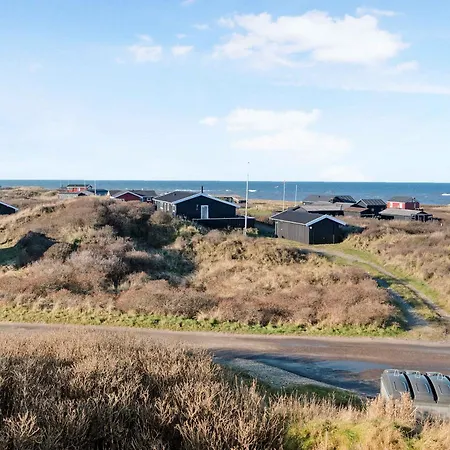 Fantastic View From Classic Nostalgic Feriehus *